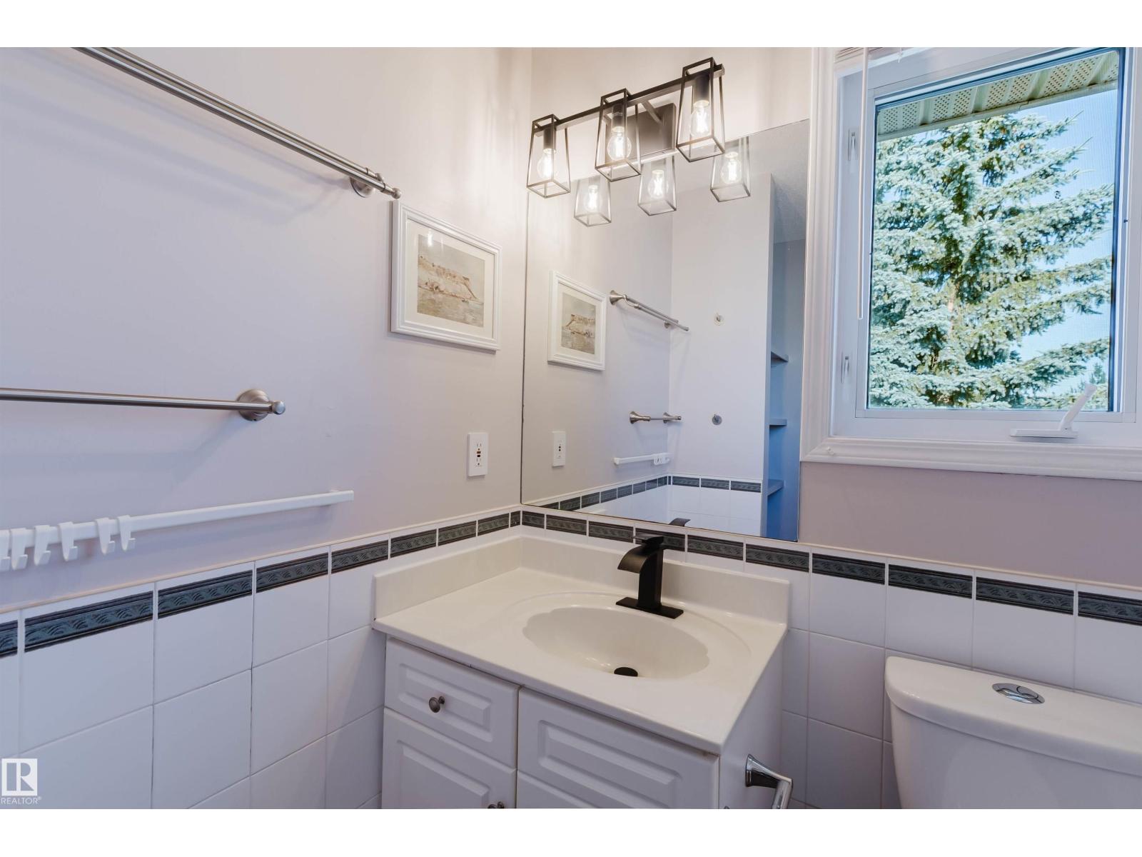 11526 9 AV NW - 46