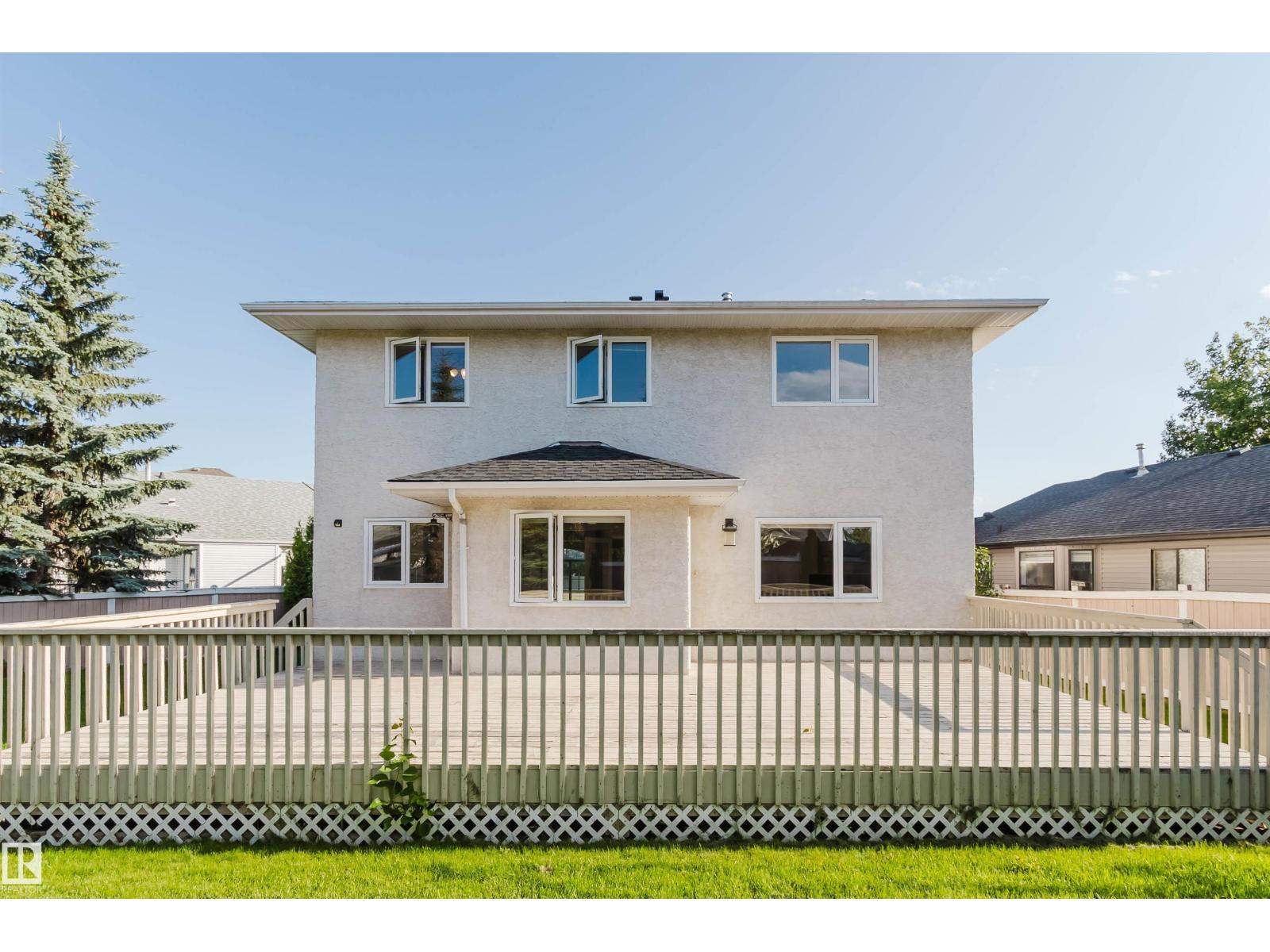 11526 9 AV NW - 61