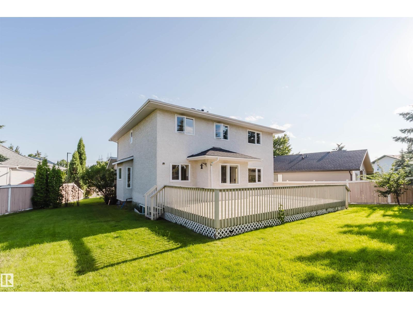 11526 9 AV NW - 62
