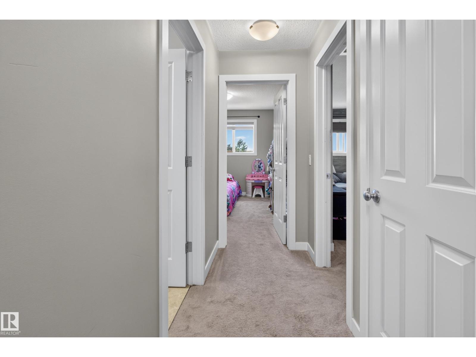 3520 9 ST NW - 18
