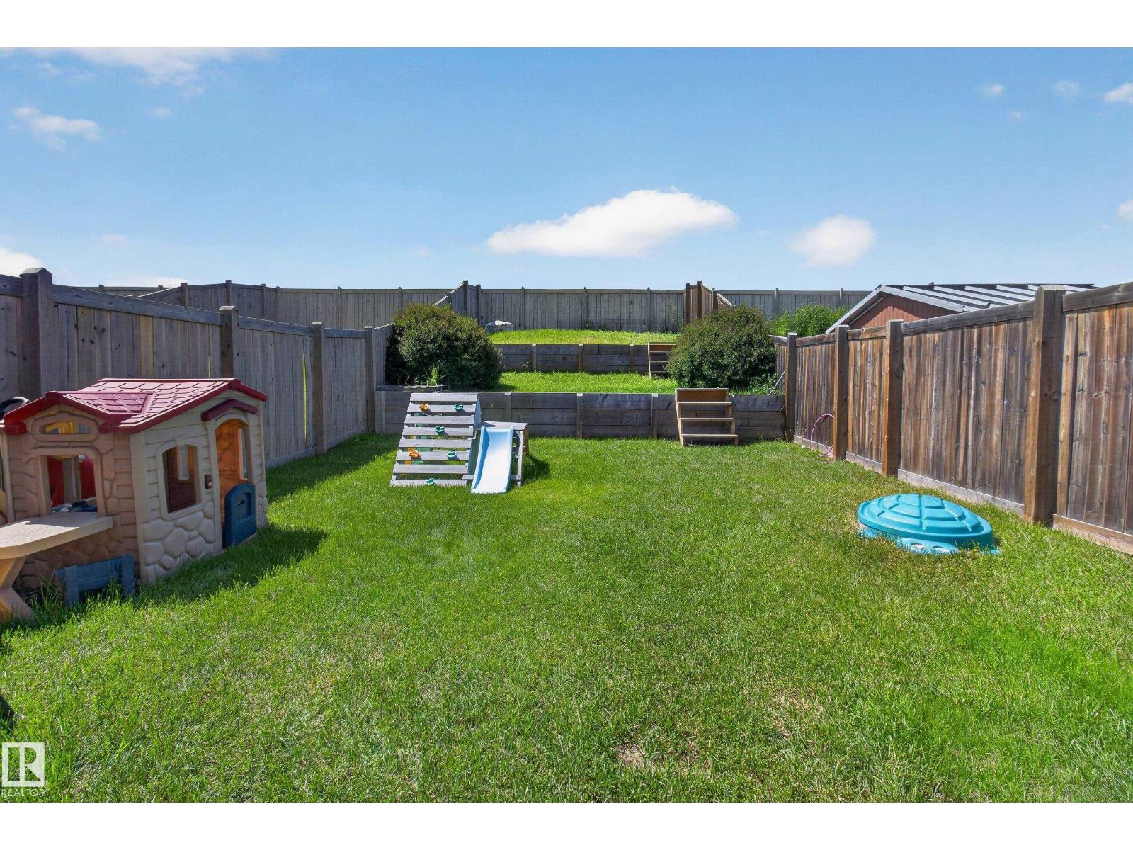 3520 9 ST NW - 33