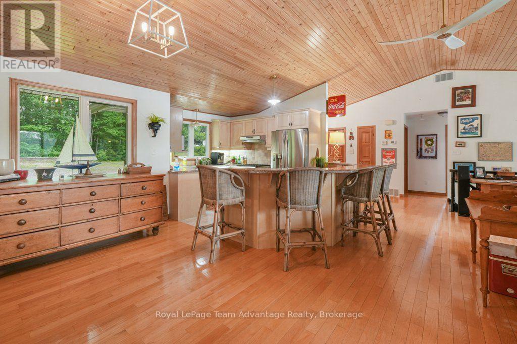 10 3RD CONCESSION ROAD - 12