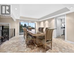 1375 Burnside Road, West Vancouver, BC V7S2P6 Photo 13