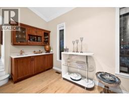 1375 Burnside Road, West Vancouver, BC V7S2P6 Photo 16