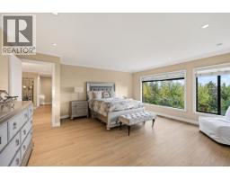 1375 Burnside Road, West Vancouver, BC V7S2P6 Photo 27