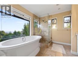 1375 Burnside Road, West Vancouver, BC V7S2P6 Photo 29