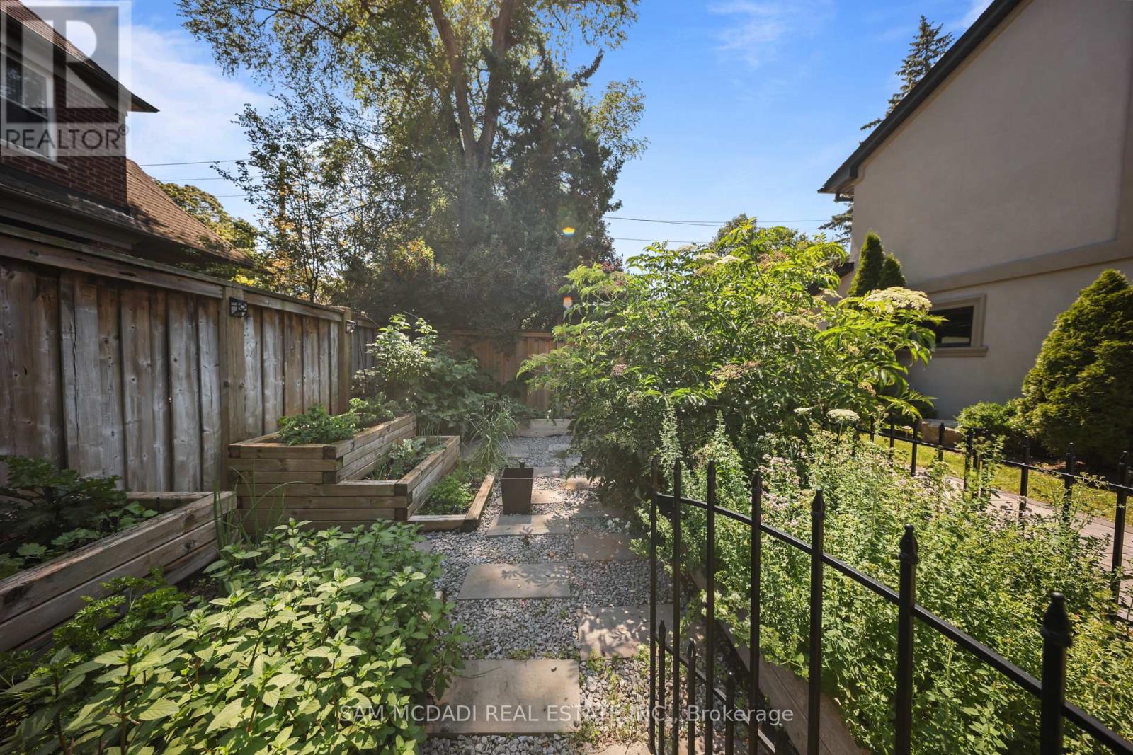 1171 BIRCHVIEW DRIVE - Image 46