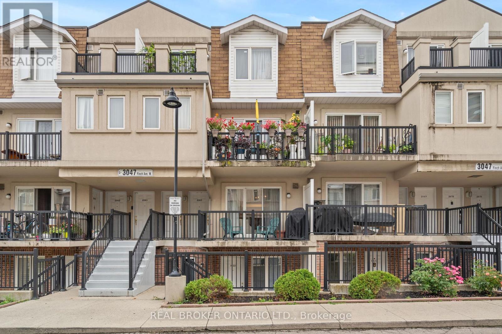 #2066 3047 FINCH AVENUE W - 1