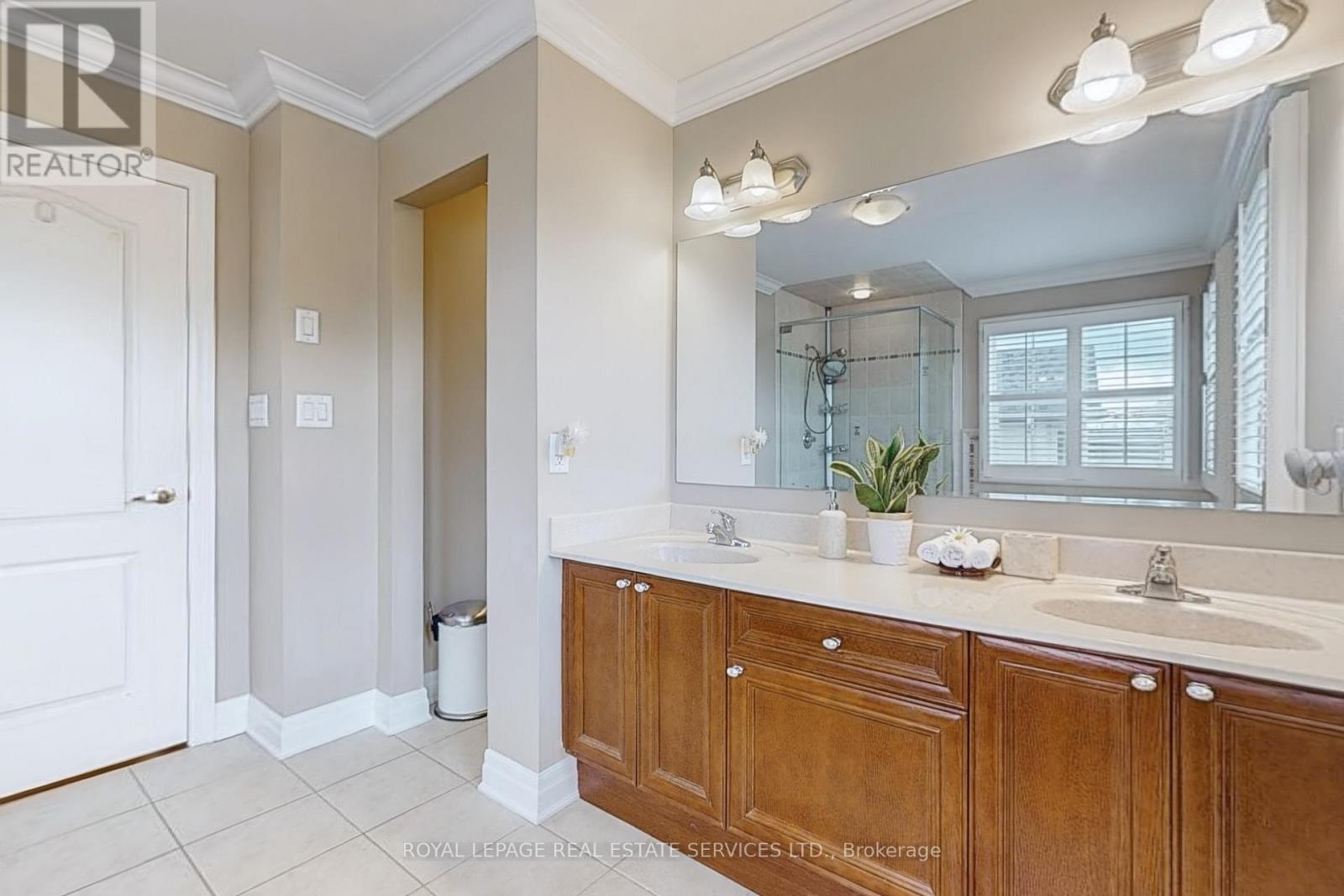 659 HOOD TERRACE - 20