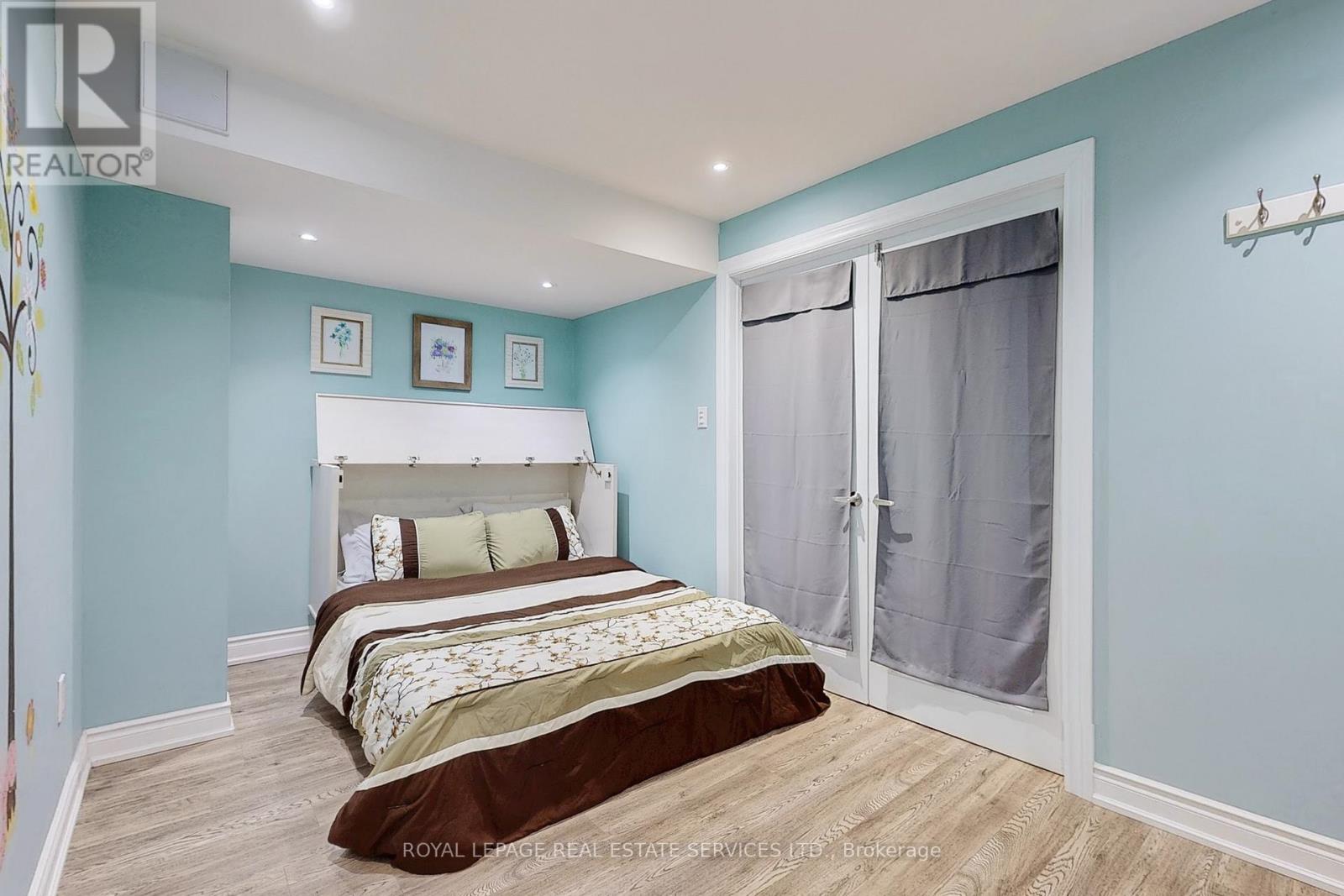 659 HOOD TERRACE - 31