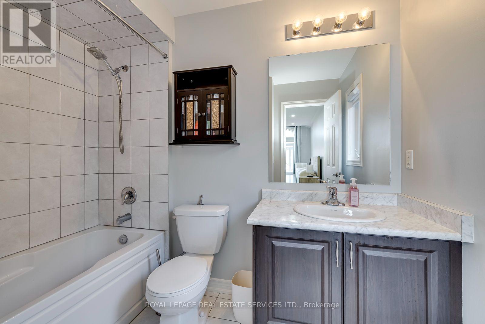 486 SILVER MAPLE ROAD - Image 24