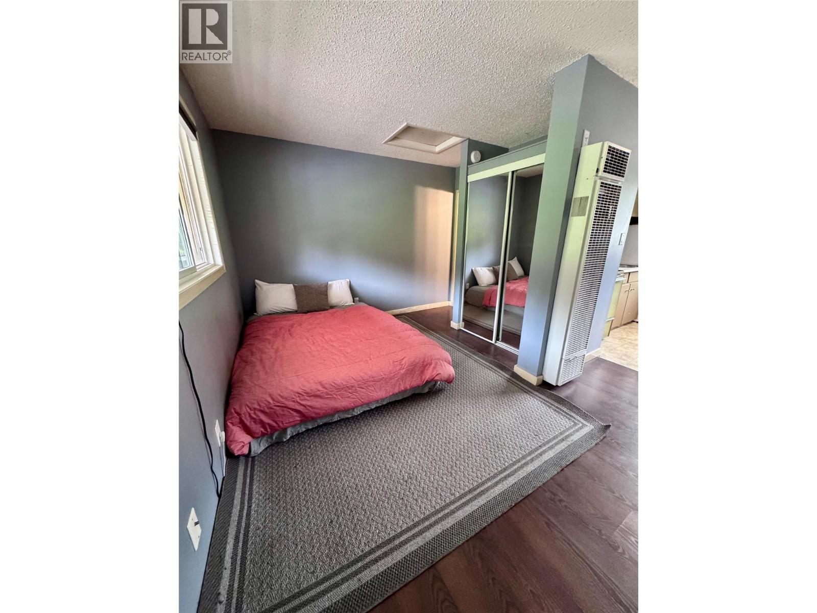 100 RED CEDAR Drive Unit# D43, Sparwood