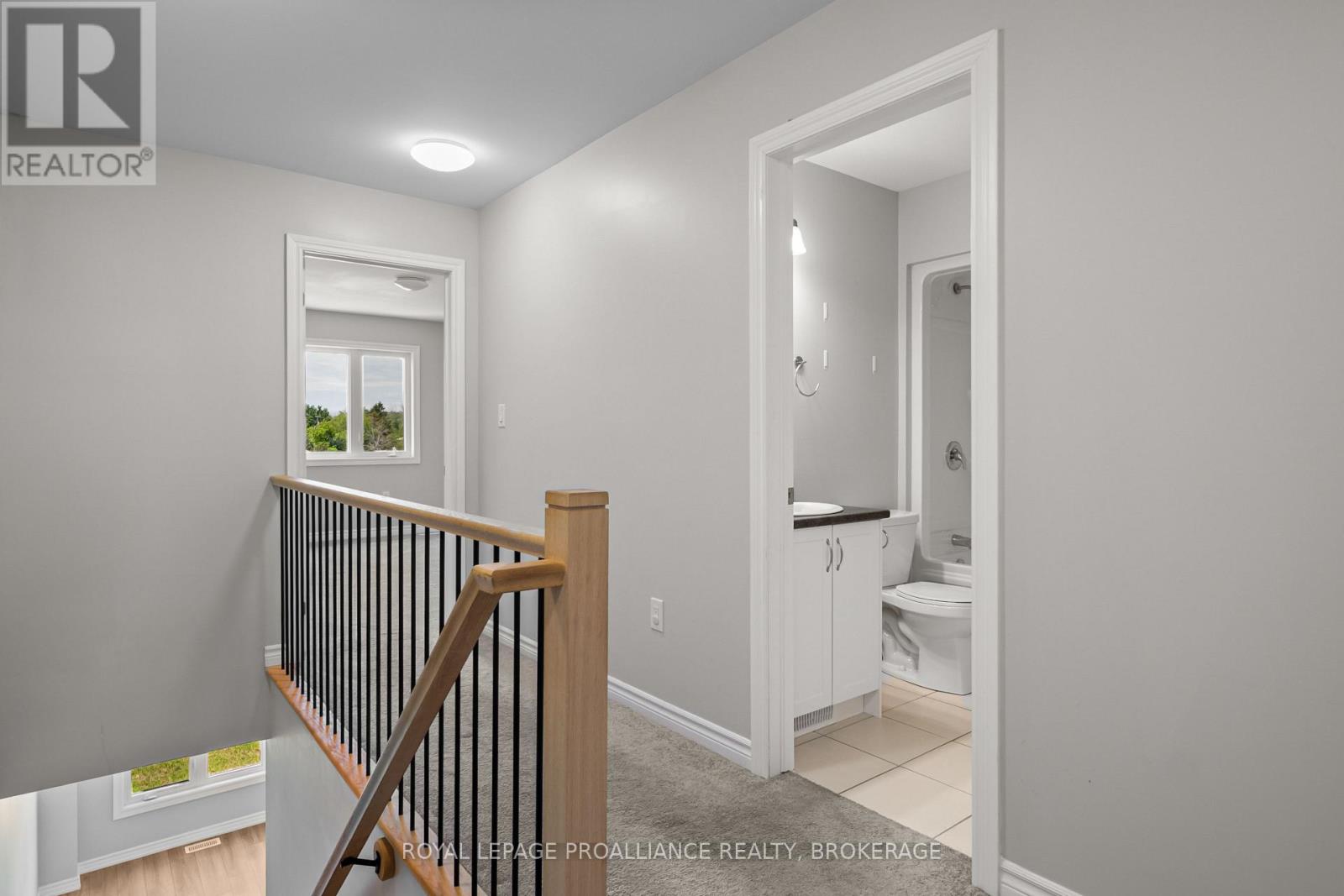 40 TEGAN COURT - 13