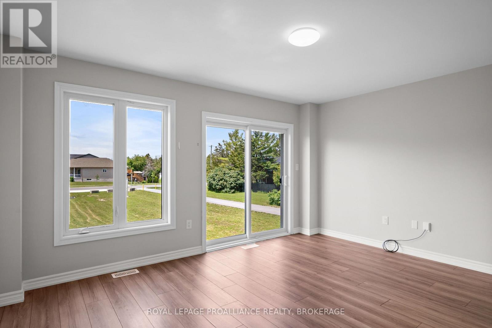 40 TEGAN COURT - 12