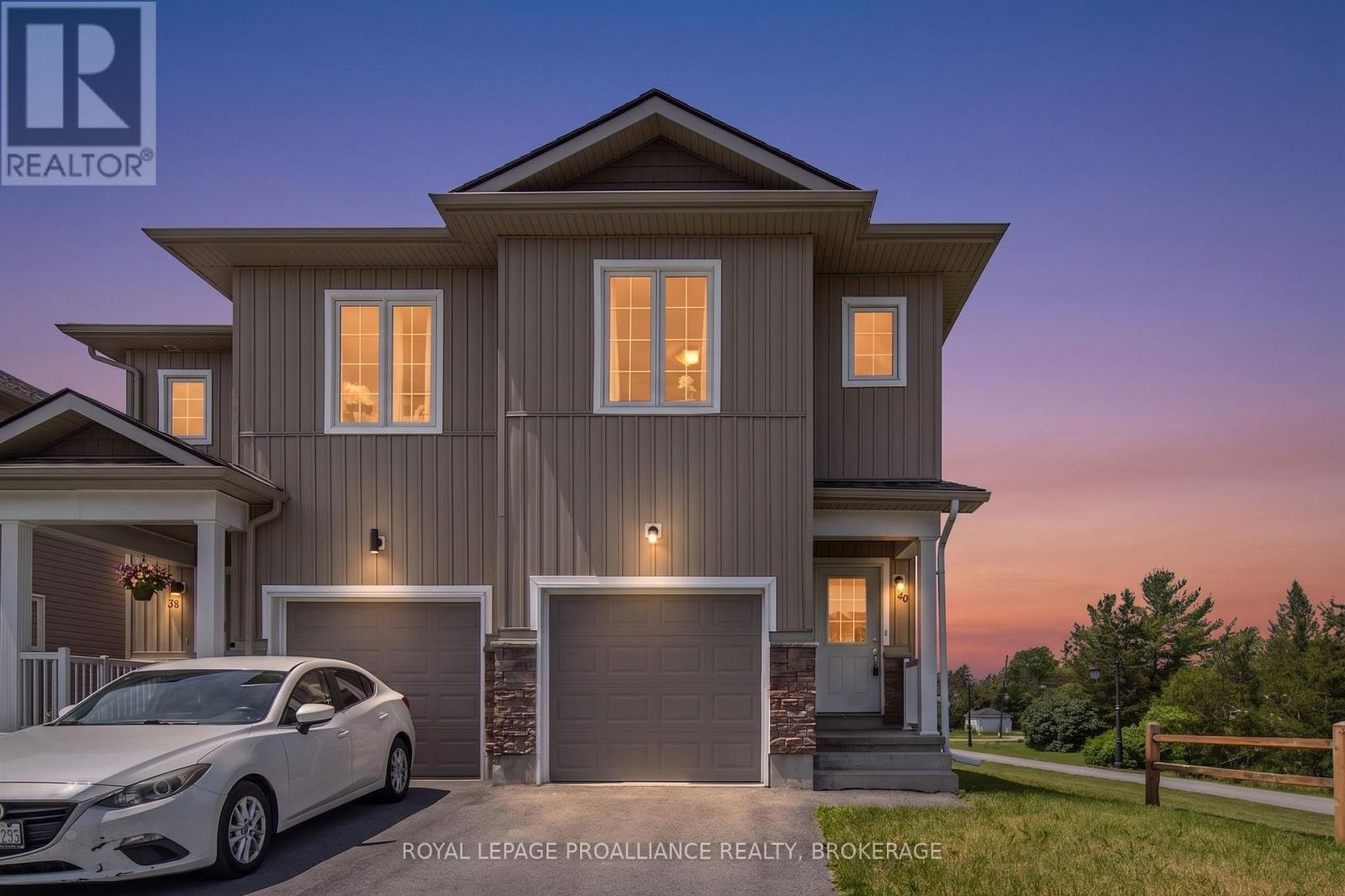 40 TEGAN COURT - 2
