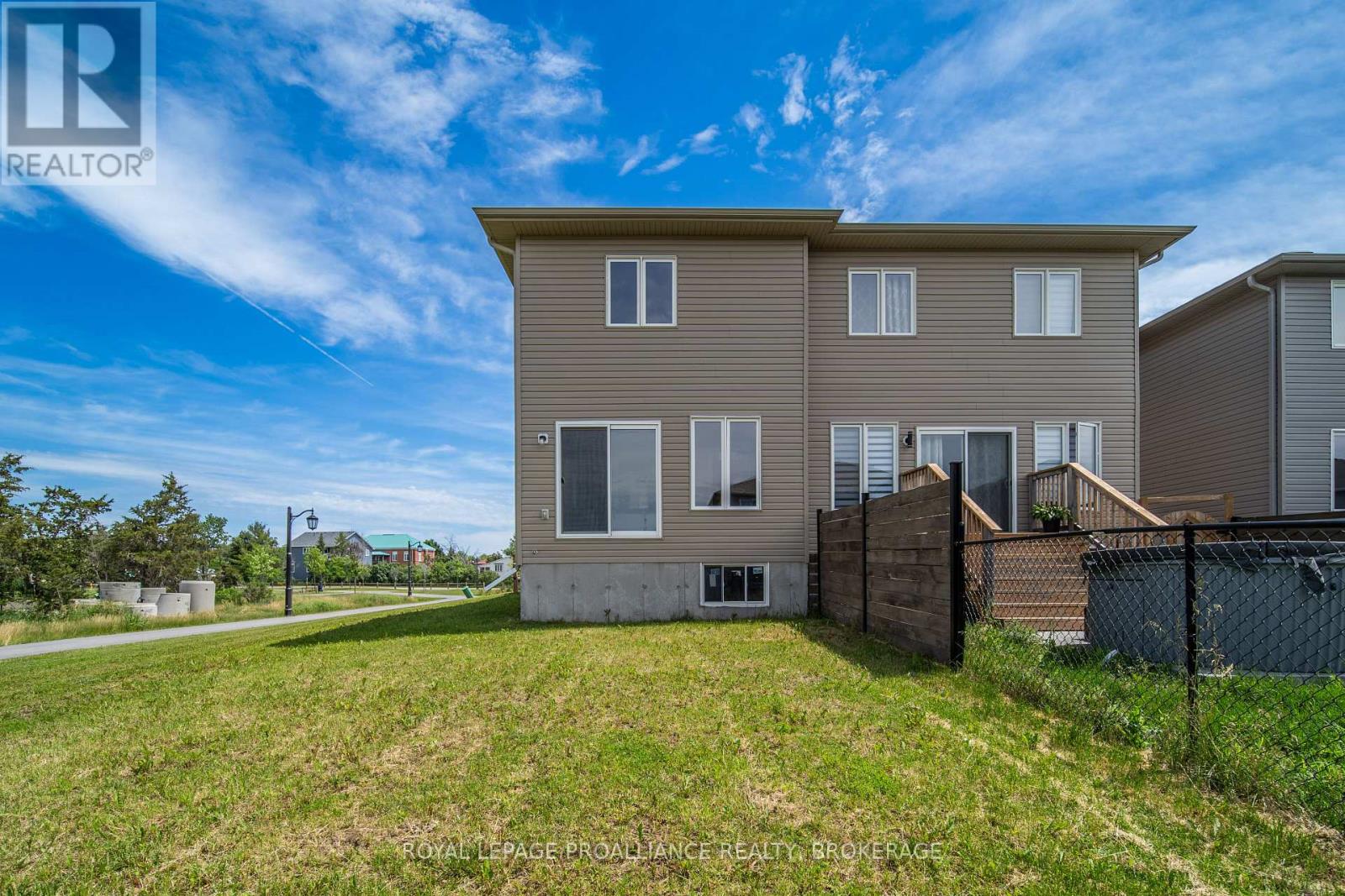 40 TEGAN COURT - 28
