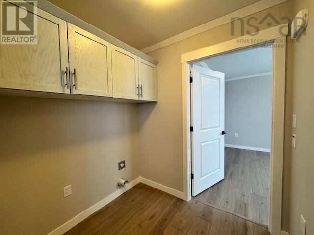 16 Christopher Avenue - 16