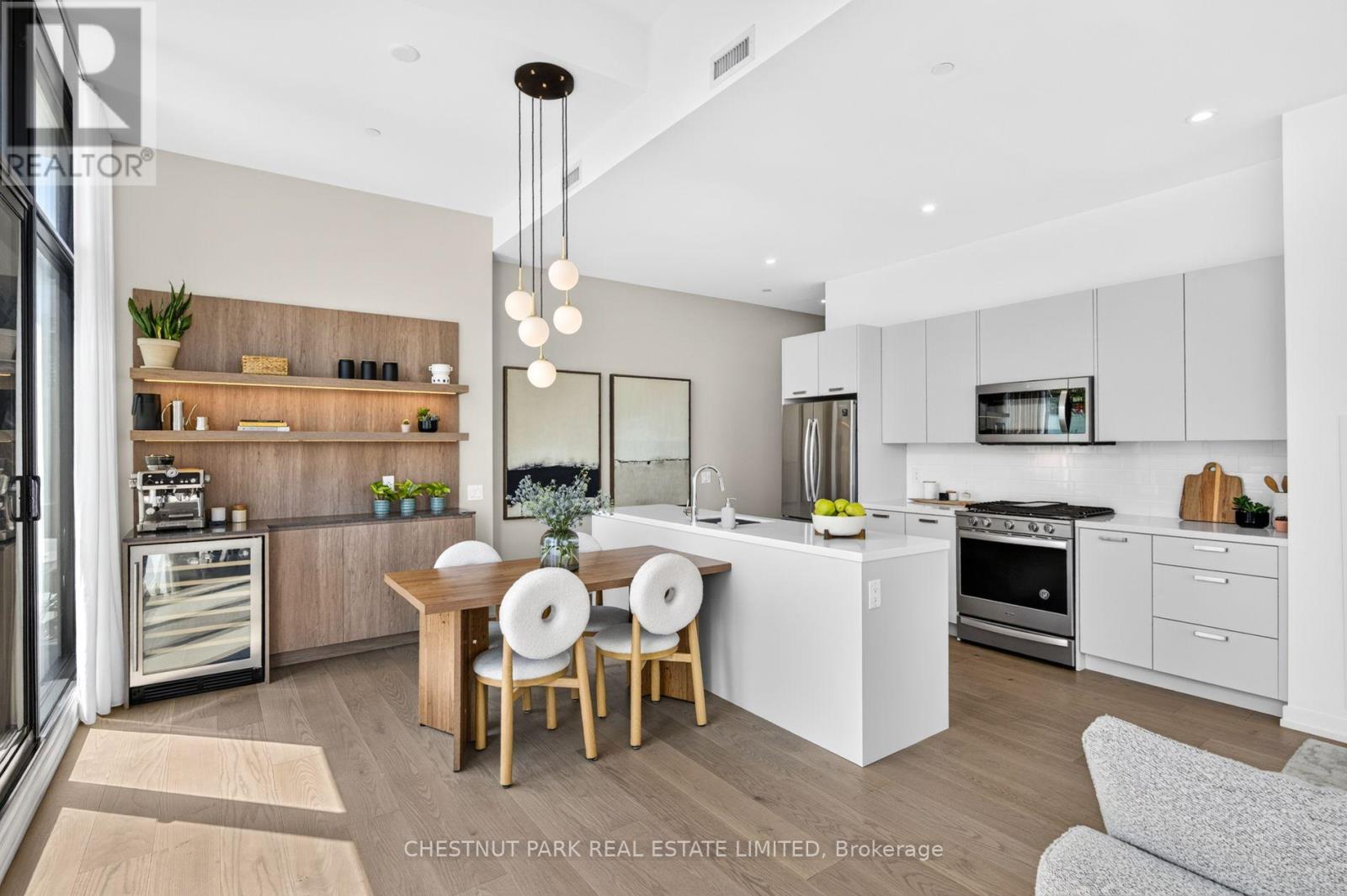 #902 55 ONTARIO STREET - Image 5