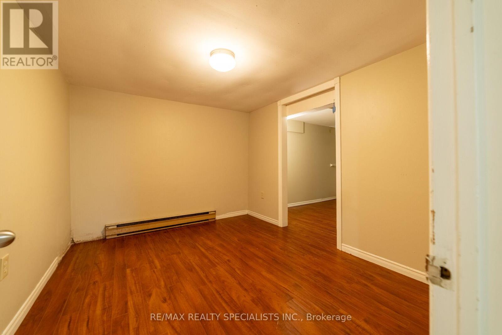70 BYTHIA STREET - Image 22