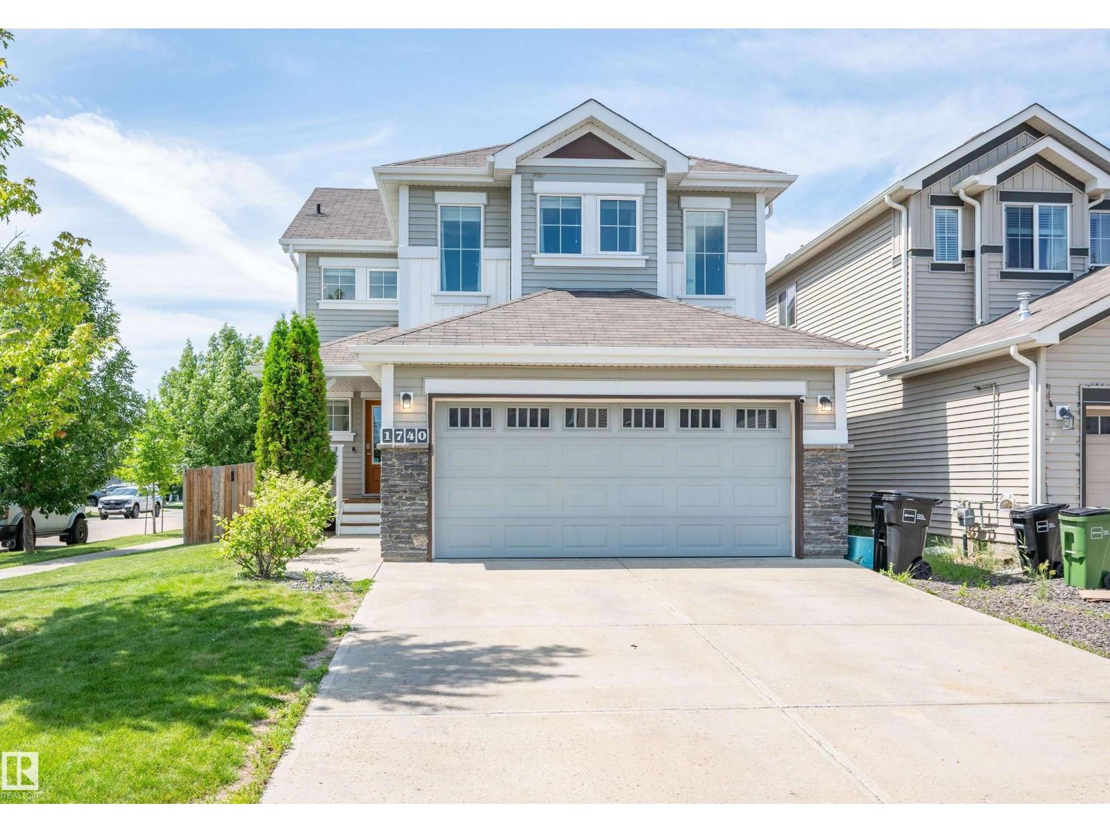 1740 59 ST SW - 1