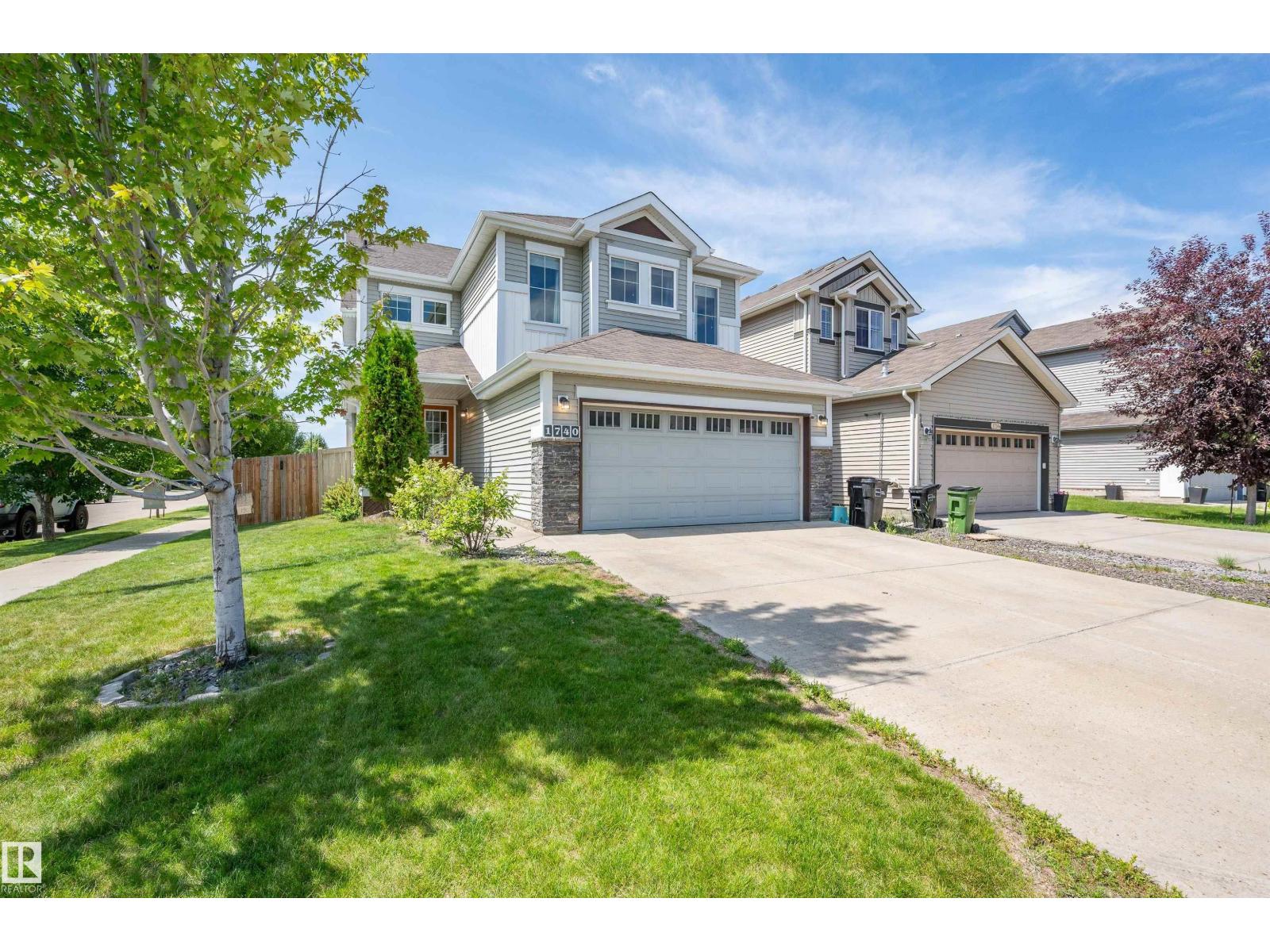 1740 59 ST SW - 2