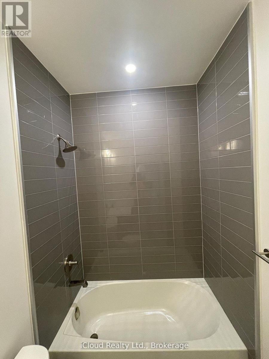 #202 5 WELLINGTON STREET - 8