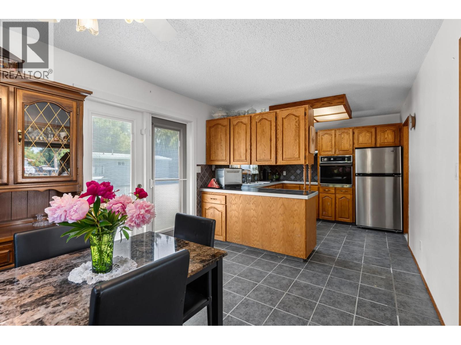 Photo 15 of 28 — 8157 FLAMINGO ROAD · Prince George, BC