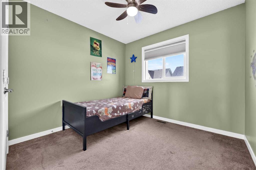27 Red Embers Lane NE - 21