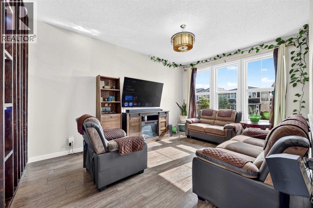 27 Red Embers Lane NE - 6