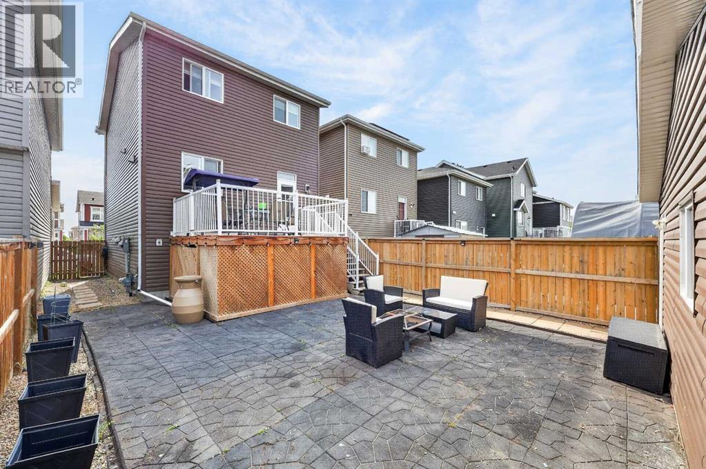 27 Red Embers Lane NE - 31