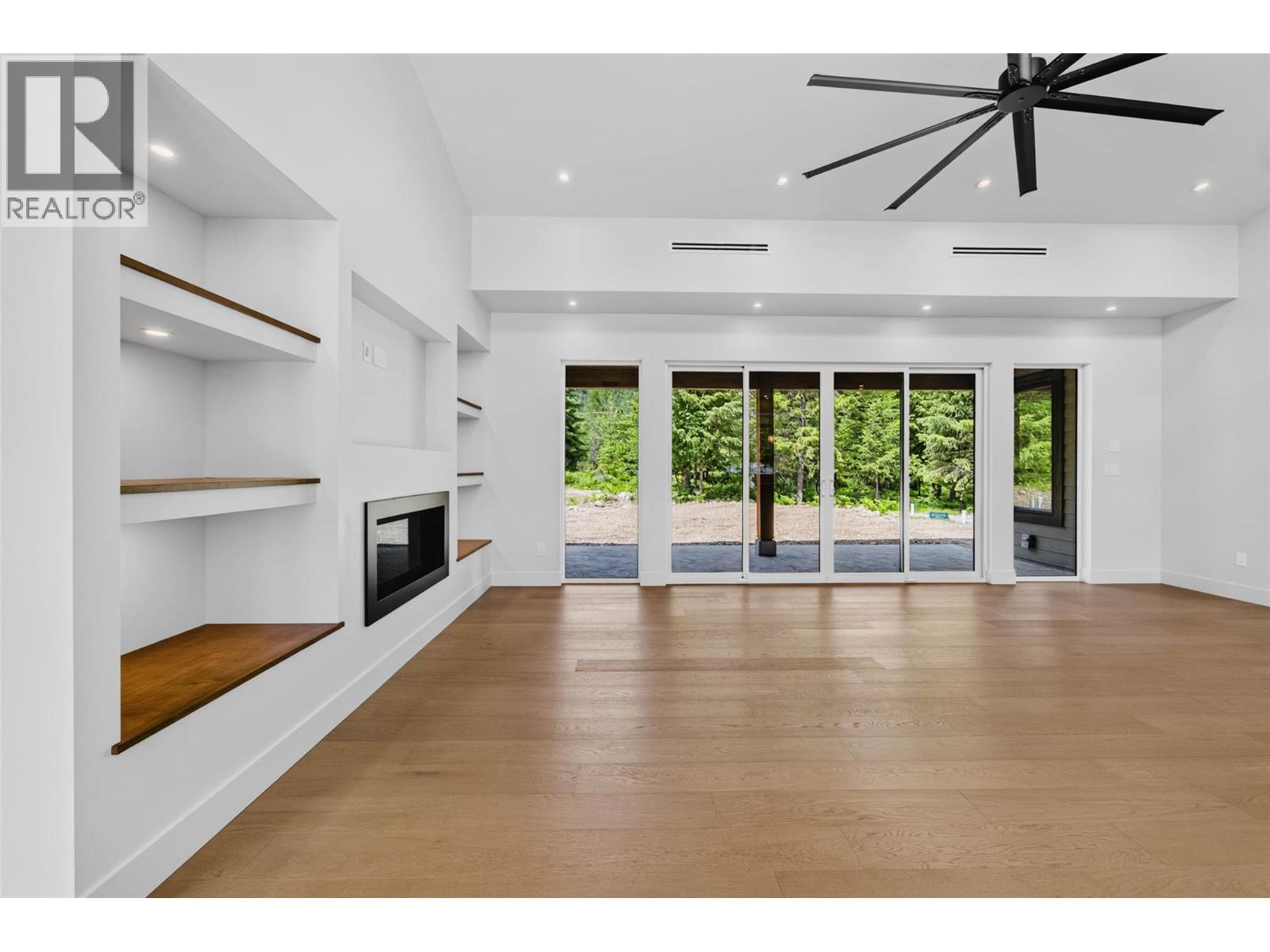 7769 Holt Road - 7