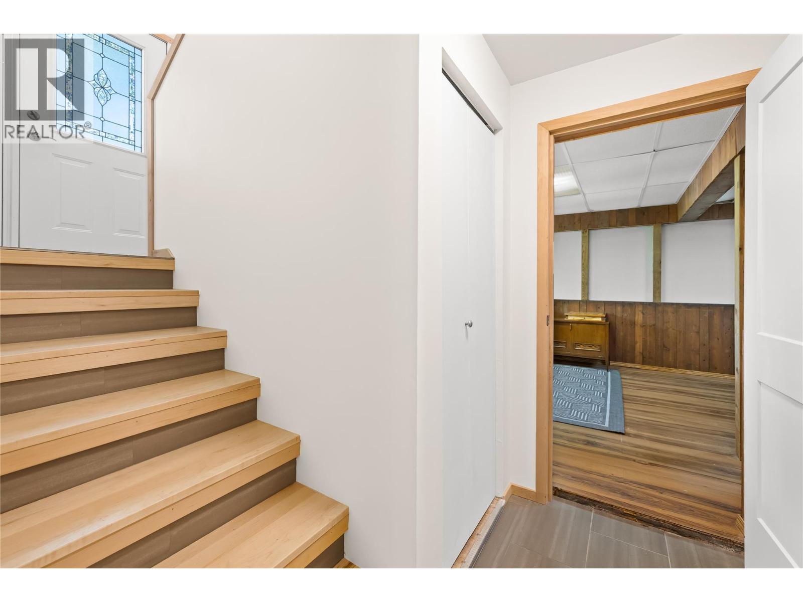 70 RIDGEMONT Lane - 22