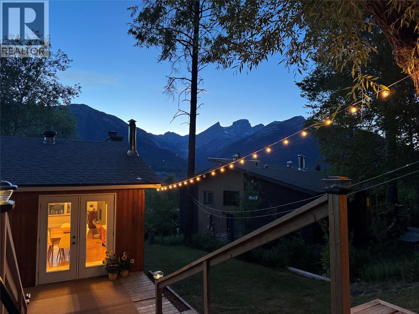 70 RIDGEMONT Lane - 2