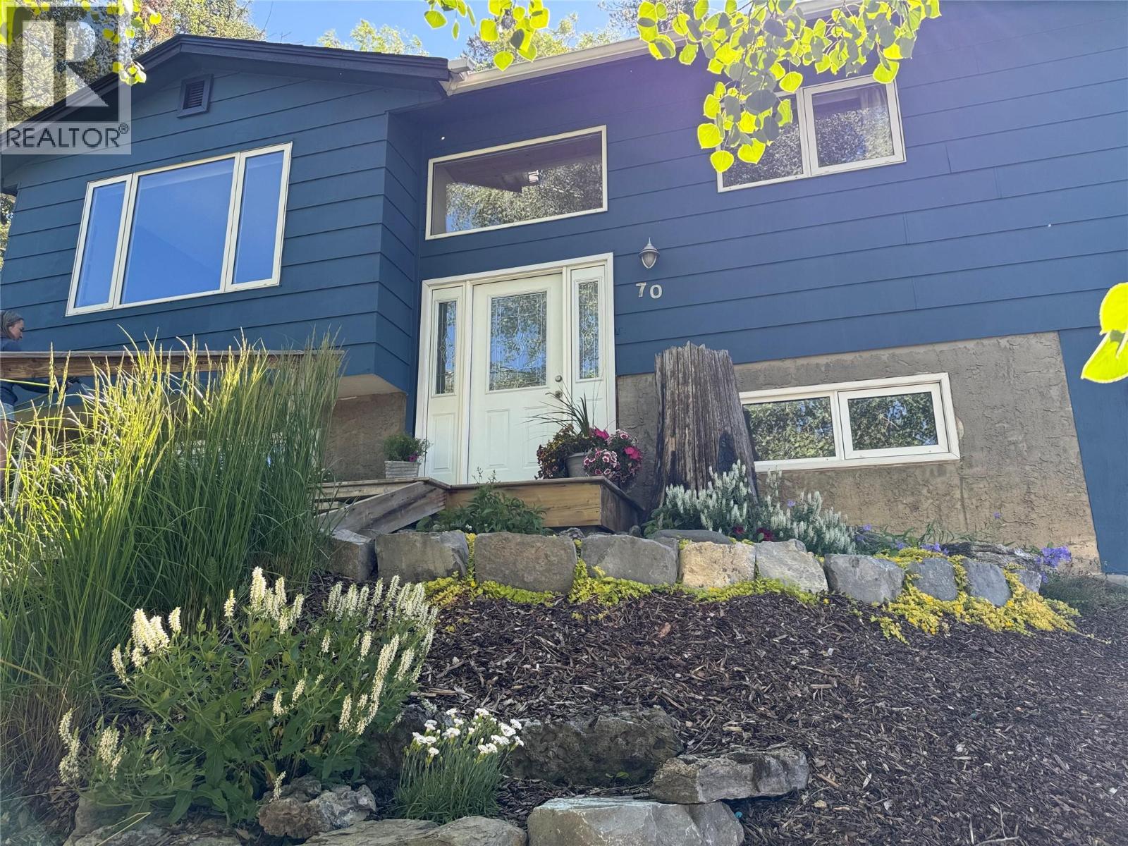 70 RIDGEMONT Lane - 1