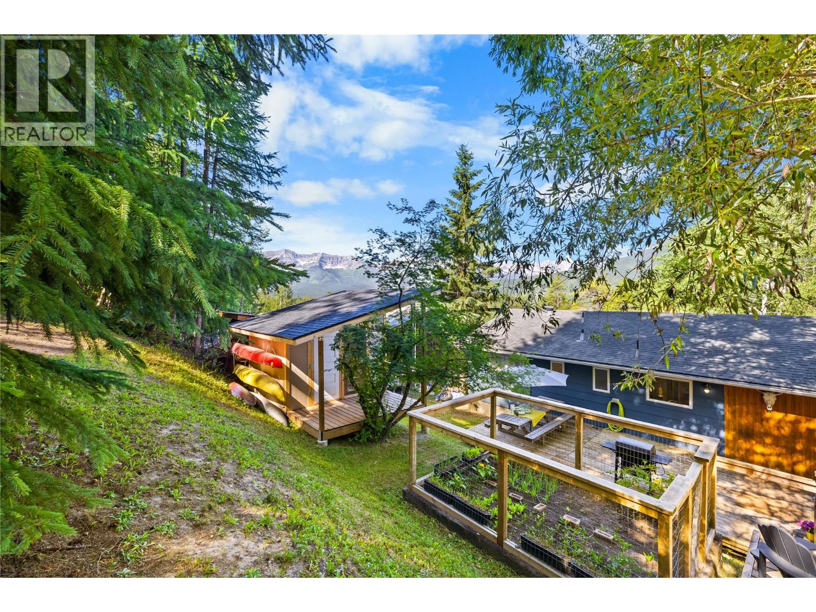 70 RIDGEMONT Lane - 41