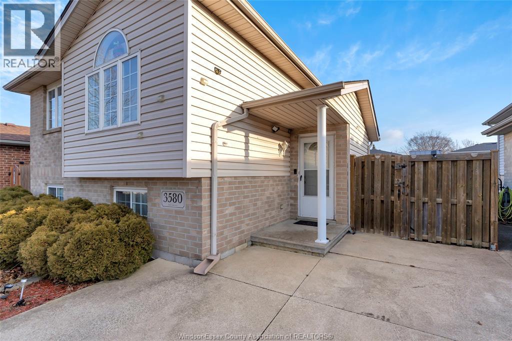 3580 KLONDIKE AVENUE - 2
