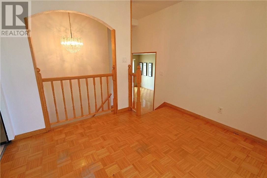 7 Norvic Drive - 22