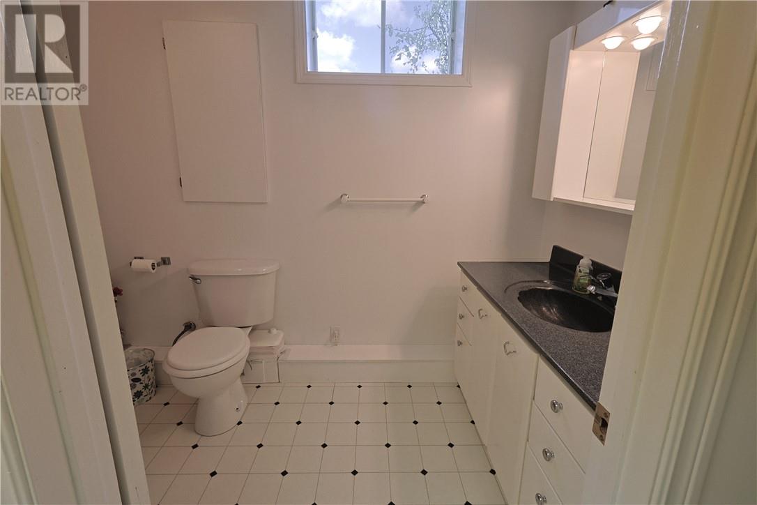 7 Norvic Drive - 53
