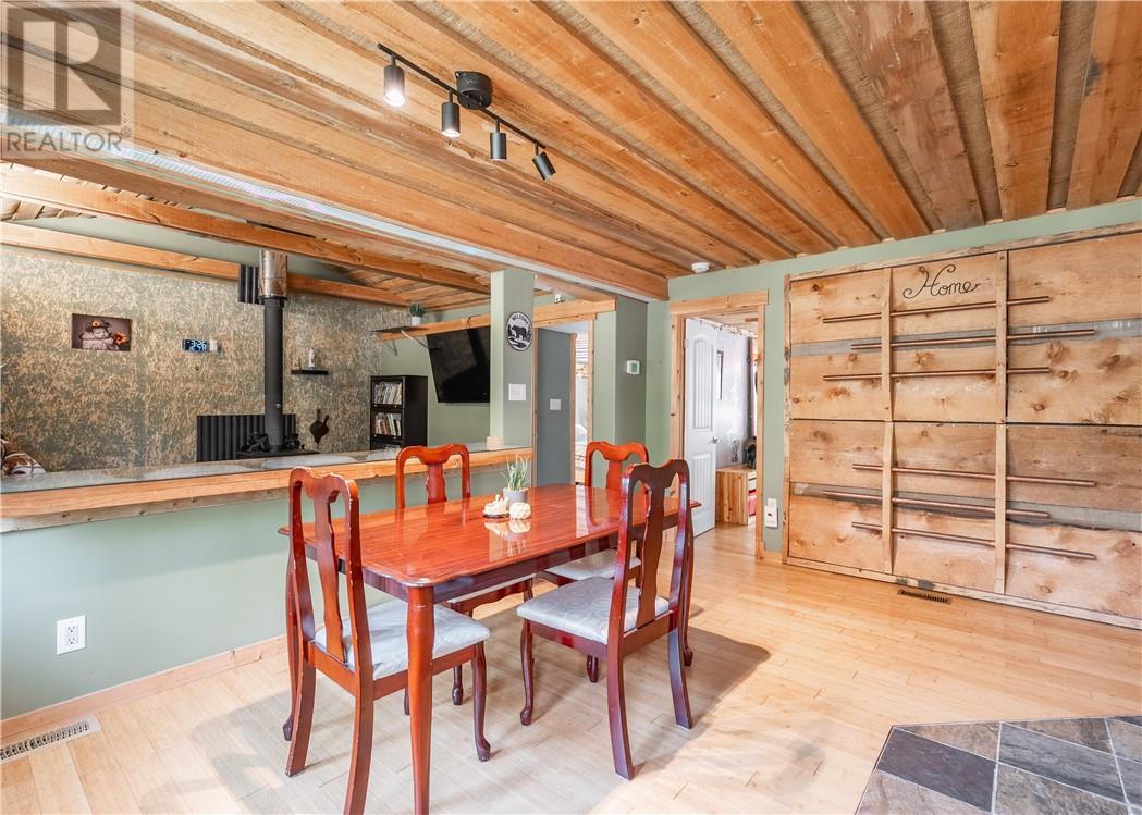 1795 Panache Lake Rd - 11