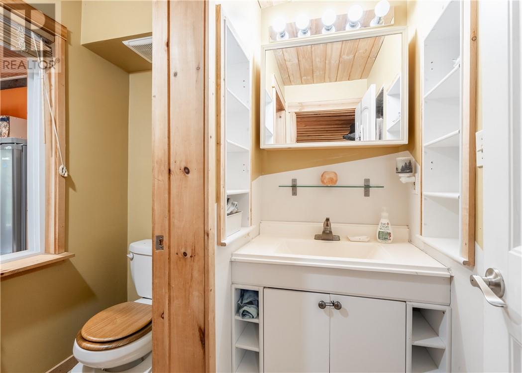 1795 Panache Lake Rd - 18
