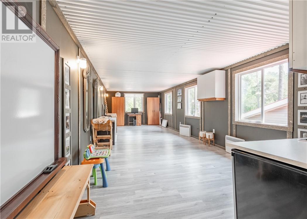 1795 Panache Lake Rd - 22