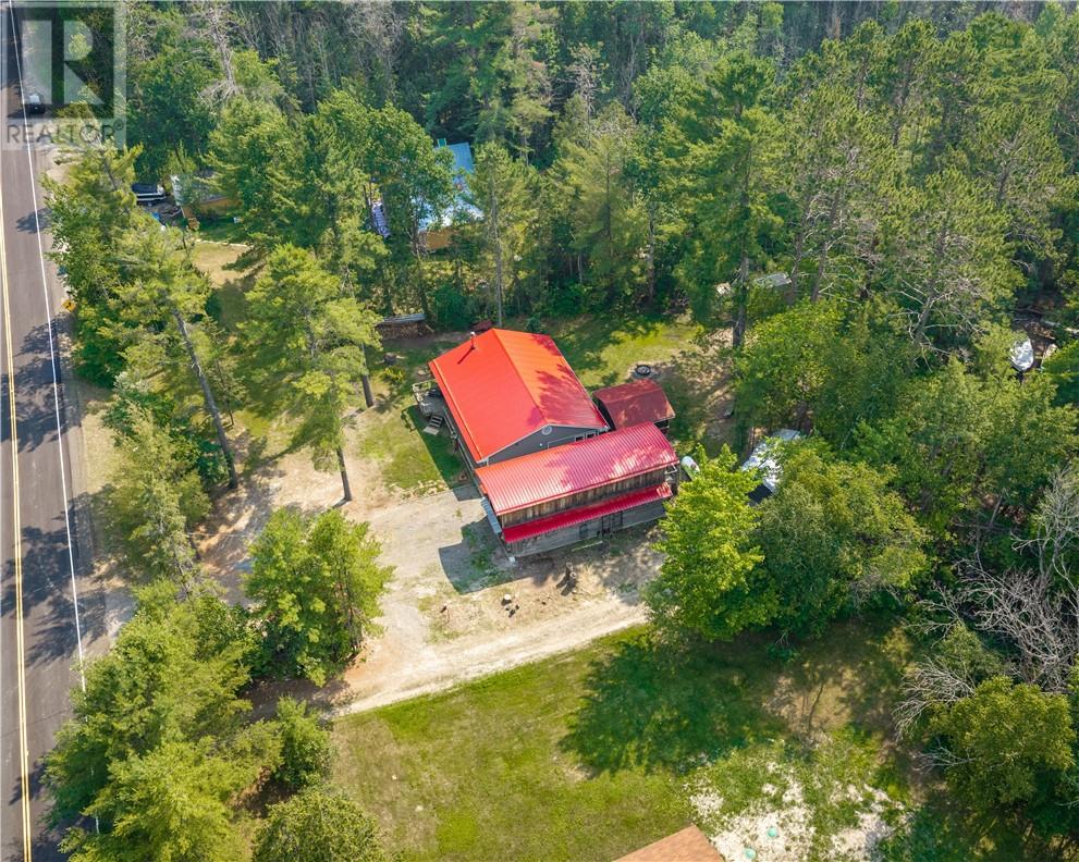 1795 Panache Lake Rd - 32