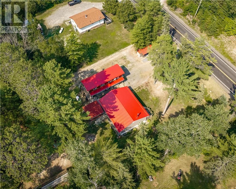1795 Panache Lake Rd - 33