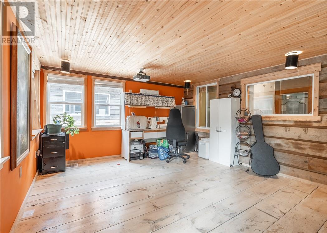 1795 Panache Lake Rd - 7