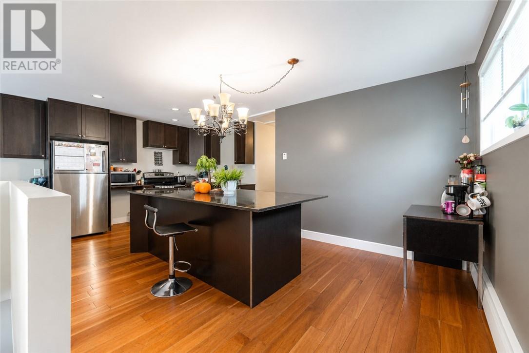 565-569 Huron Street - 10