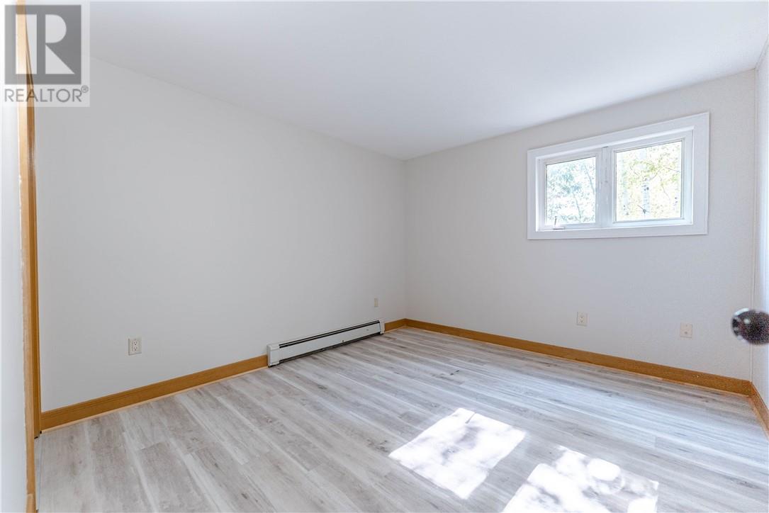 565-569 Huron Street - 17