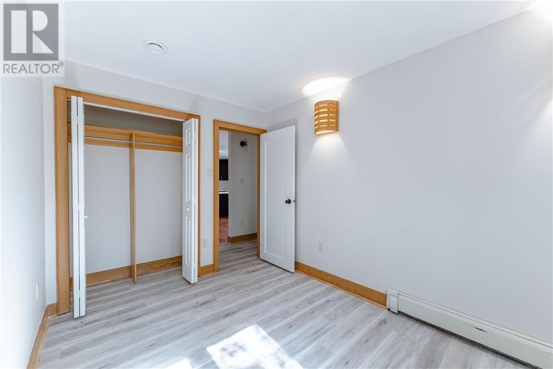 565-569 Huron Street - 23