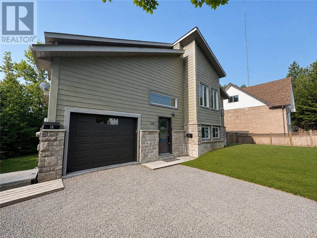 565-569 Huron Street - 3