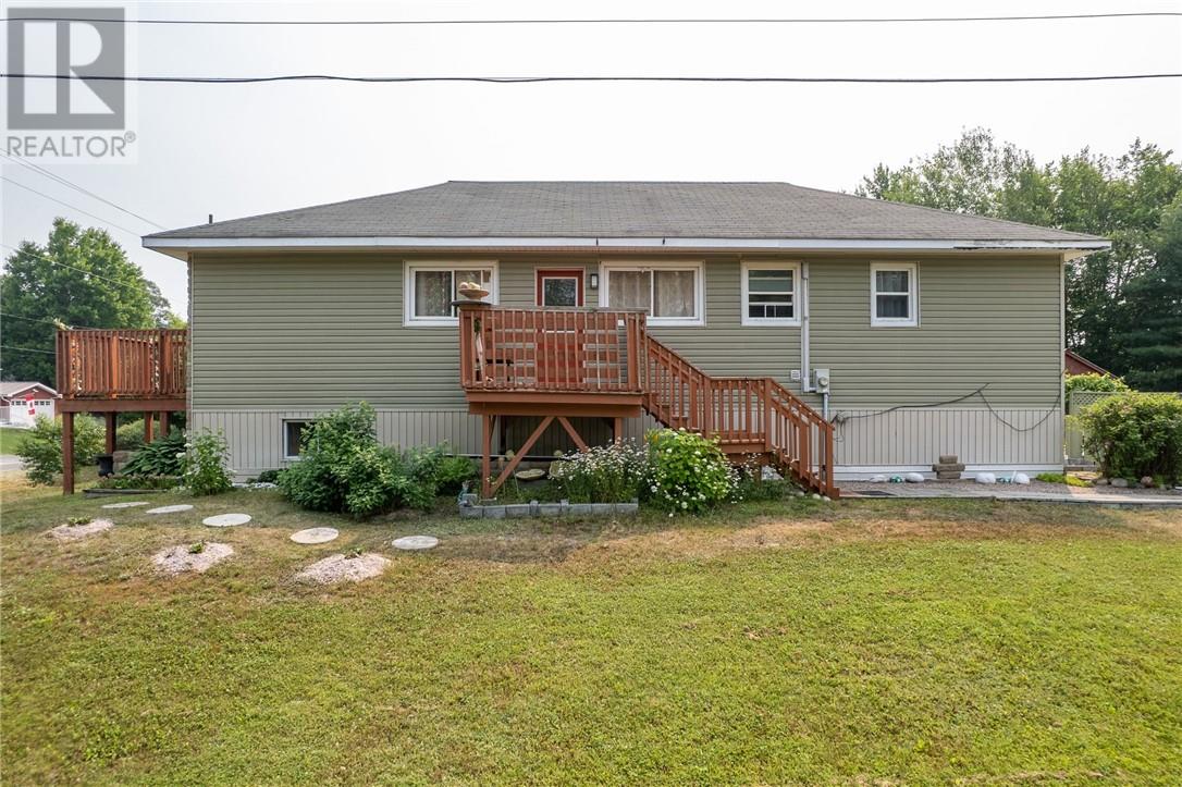 305 Lowe Street - 2