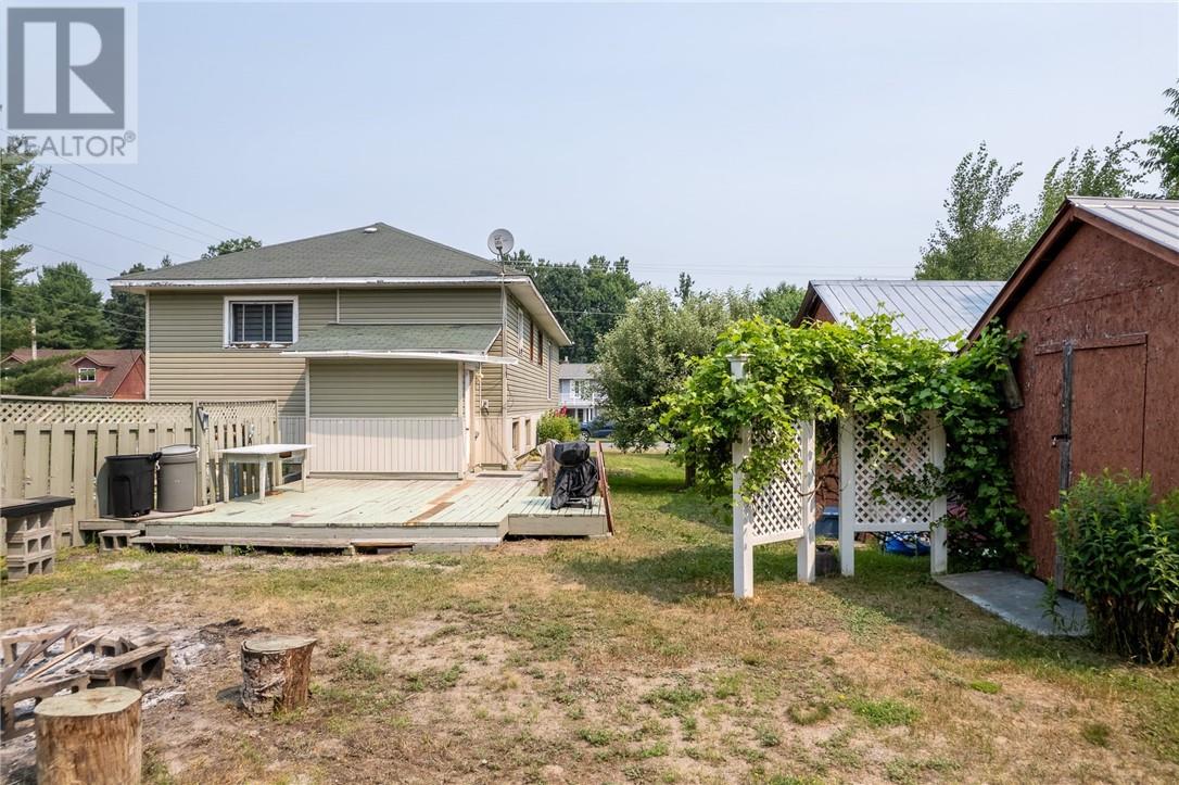 305 Lowe Street - 51